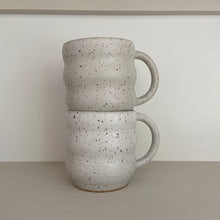 Load image into Gallery viewer, Speckled Squiggle Mug
